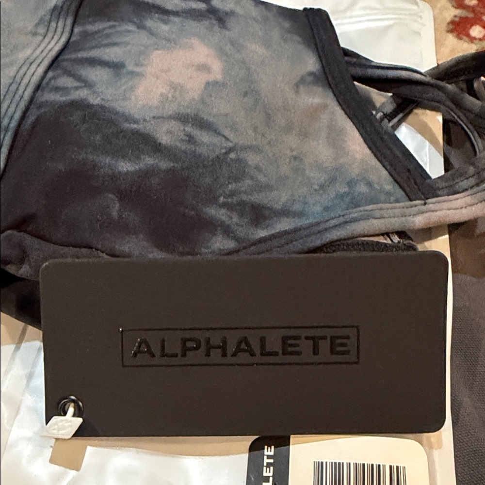 Alphalete Women’s Surface Tri Bra